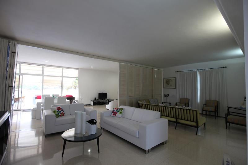 Casa De Lujo Miramar Apartment Хавана Екстериор снимка